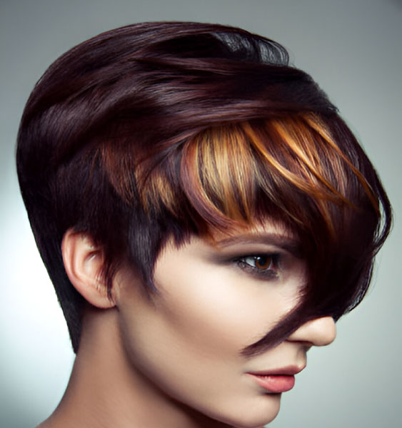 اجرای بهترین رنگ مدل موی زنانه کوتاه پیکسی در سالن زیبایی     