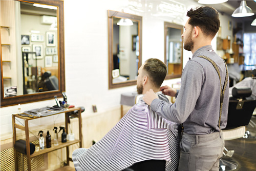 جدیدترین تجهیزات آرایشگاهی مردانه مخصوص سالن‌های حرفه‌ای در سال ۲۰۲۵