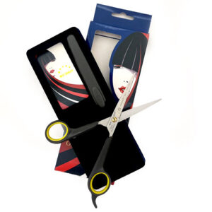 قیچی فینی حرفه‌ای کوتاهی مو با تیغه تیز و طراحی ارگونومیک مناسب استفاده در سالن‌های آرایشی