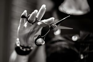 تیغه کونکسی قیچی آرایشگاهی حرفهای برای برش نرم و دقیق مو